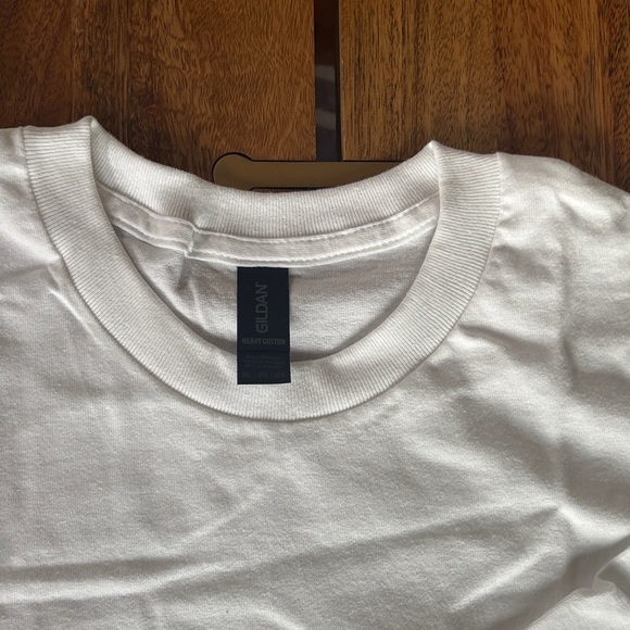 NWOT Gildan Heavy Cotton White T-Shirt (set of 2) - Picture 3 of 8